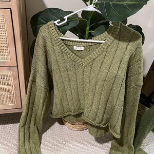 Pacsun Green V-Neck Women's Sweater